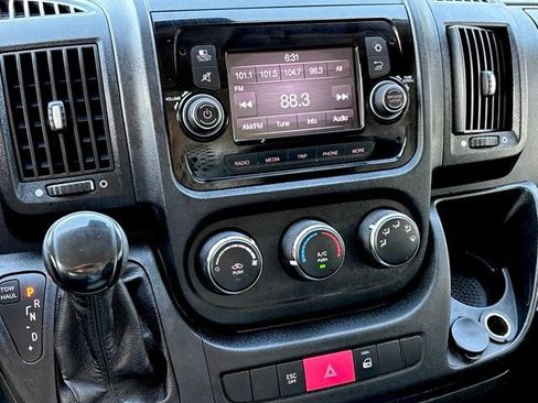 Used 2021 RAM ProMaster 2500 FWD image 21