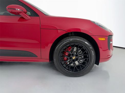 Used 2021 Porsche Macan GTS image 30