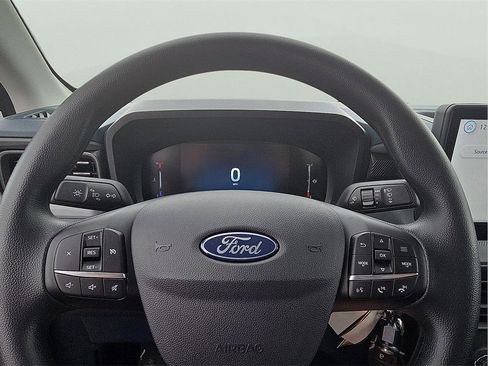 New 2025 Ford Maverick XL image 18