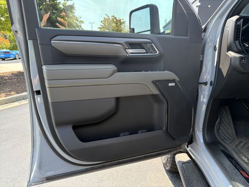 Used 2024 Chevrolet Silverado 2500 ZR2 w/ ZR2 Bison Edition AWD/4WD image 16