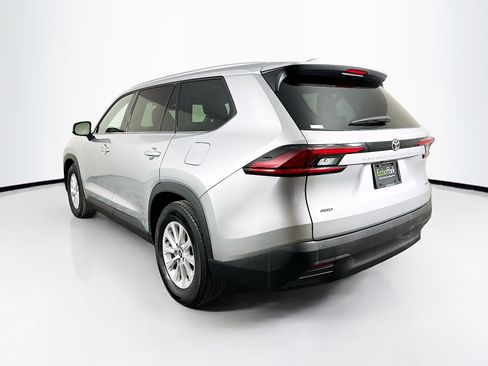 Used 2025 Toyota Grand Highlander AWD image 5