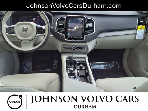 New 2025 Volvo XC90 B6 Plus w/ Protection Package Premier image 8