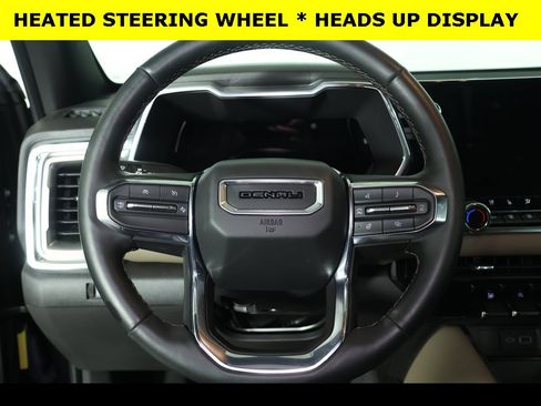 Used 2023 GMC Canyon Denali image 11