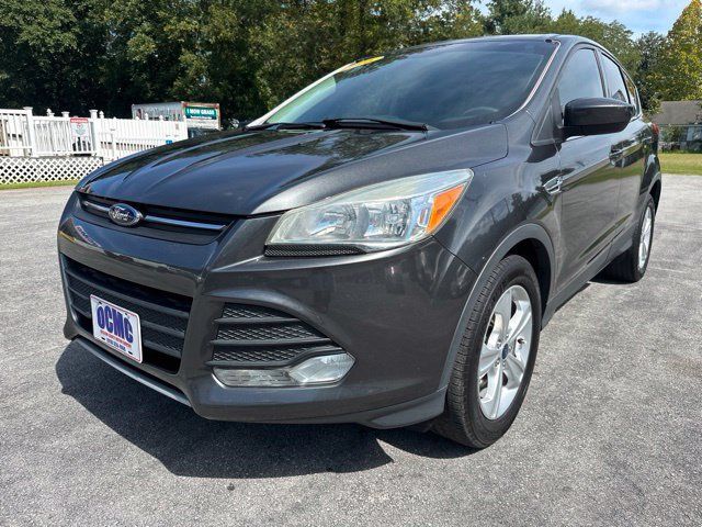 Used 2016 Ford Escape SE FWD image 3