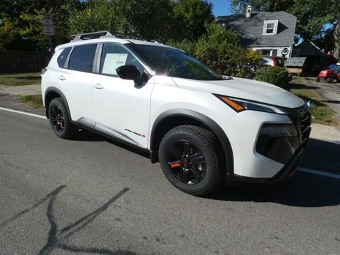 New 2026 Nissan Rogue SV image 1