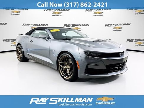 Used 2020 Chevrolet Camaro SS RWD image 1