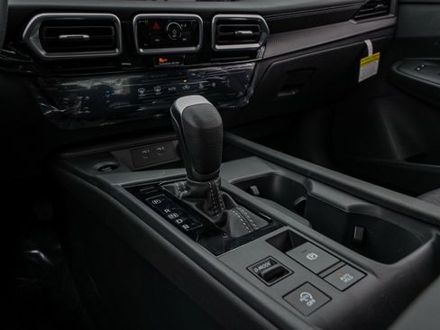 New 2026 Nissan Sentra SV image 30