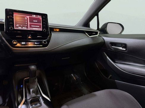 Used 2019 Toyota Corolla SE image 39