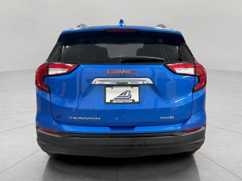 Certified 2024 GMC Terrain SLE w/ Driver Convenience Package image 6