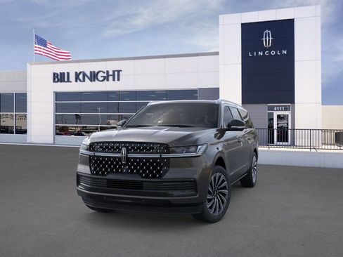 New 2025 Lincoln Navigator L Black Label image 2