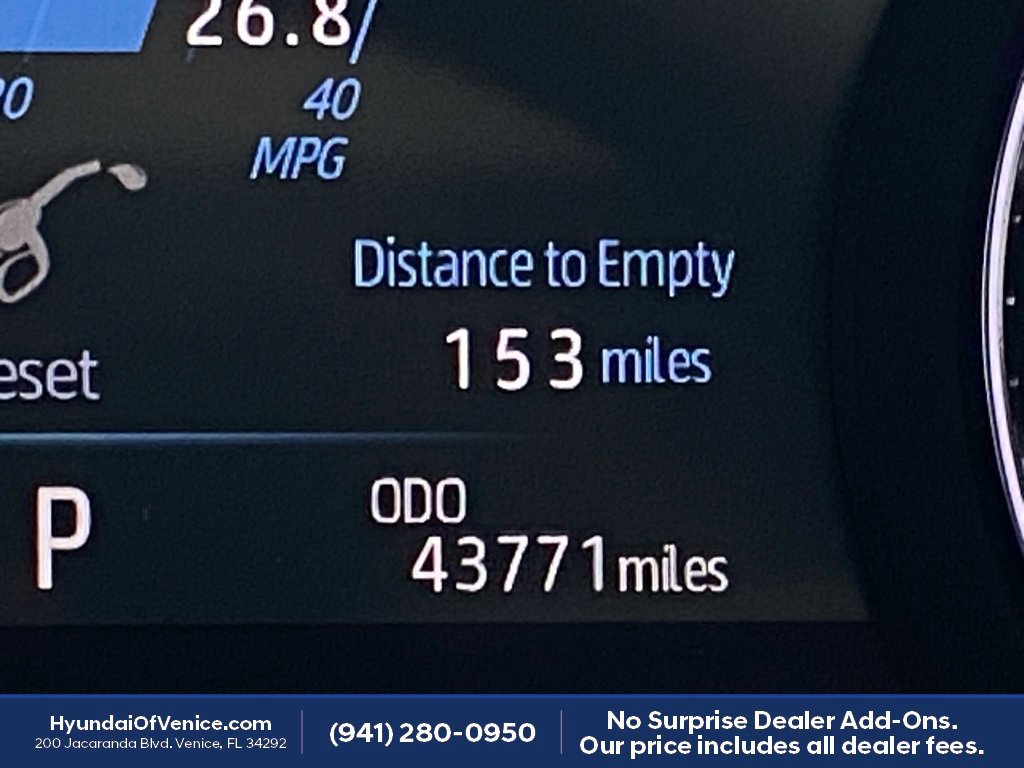 Used 2021 Toyota Avalon Limited w/ Advanced Safety Package FWD image 28