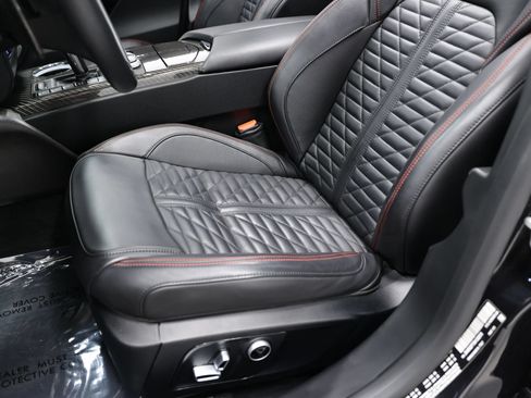 Used 2022 Maserati Quattroporte Trofeo RWD image 20