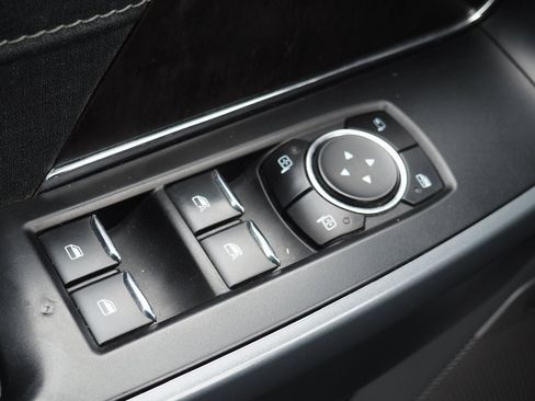 Used 2023 Ford F150 Lariat w/ Equipment Group 502A High image 28