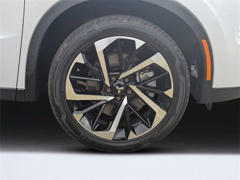 Used 2023 Mitsubishi Outlander SE image 11