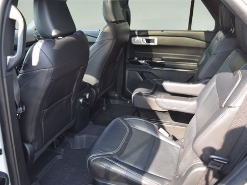 Certified 2023 Ford Explorer ST w/ Equipment Group 401A AWD/4WD image 8