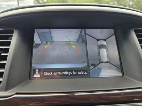 Used 2015 Nissan Pathfinder 4WD image 17