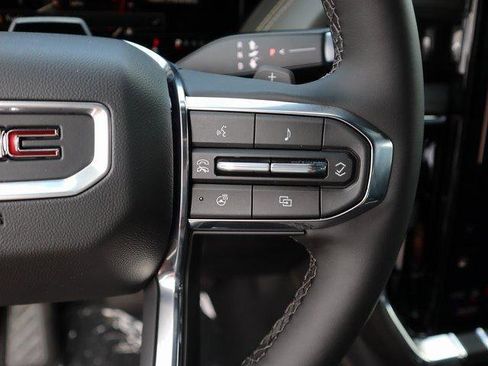 New 2026 GMC Yukon XL Elevation image 35