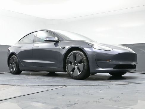 Used 2021 Tesla Model 3 Long Range image 51