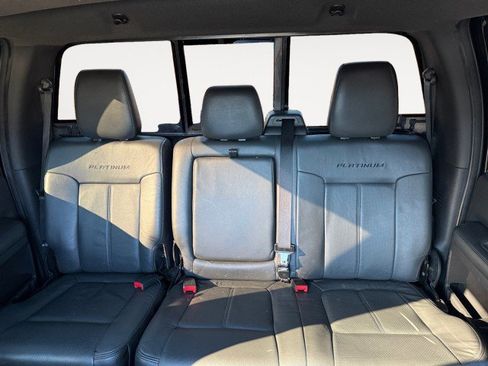 Used 2016 Ford F350 Platinum w/ Platinum Package image 12