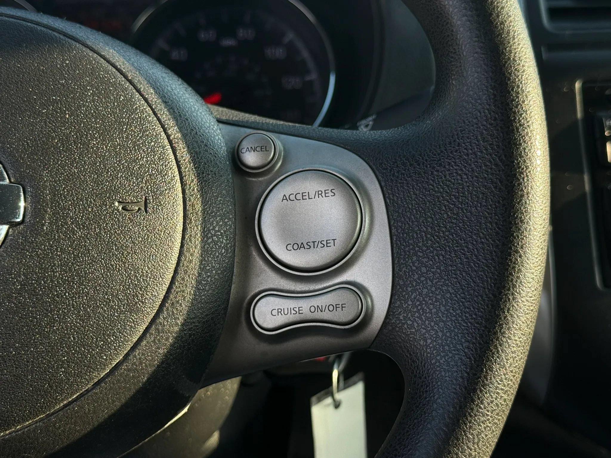 Used 2012 Nissan Versa SV FWD image 23