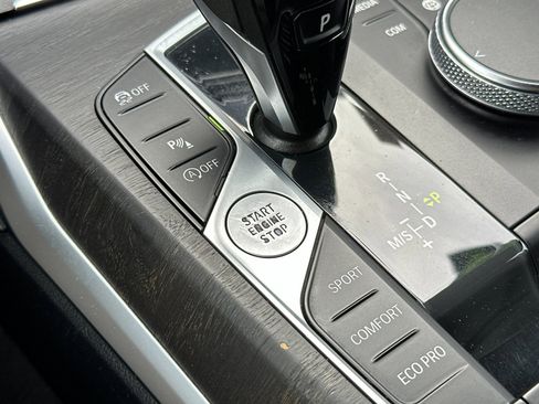 Used 2023 BMW 430i Convertible w/ Premium Package image 22