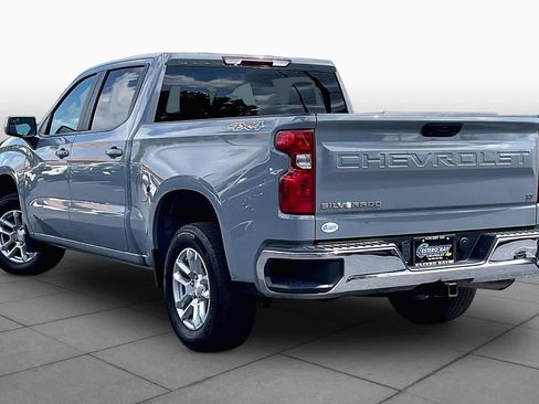 Used 2024 Chevrolet Silverado 1500 LT AWD/4WD image 12