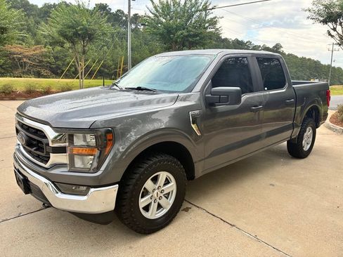 Used 2023 Ford F150 XLT w/ Trailer Tow Package AWD/4WD image 4