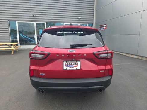 Used 2025 Ford Escape ST-Line w/ Equipment Group 301A FWD image 8
