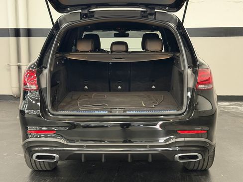 Used 2021 Mercedes-Benz GLC 300 image 12