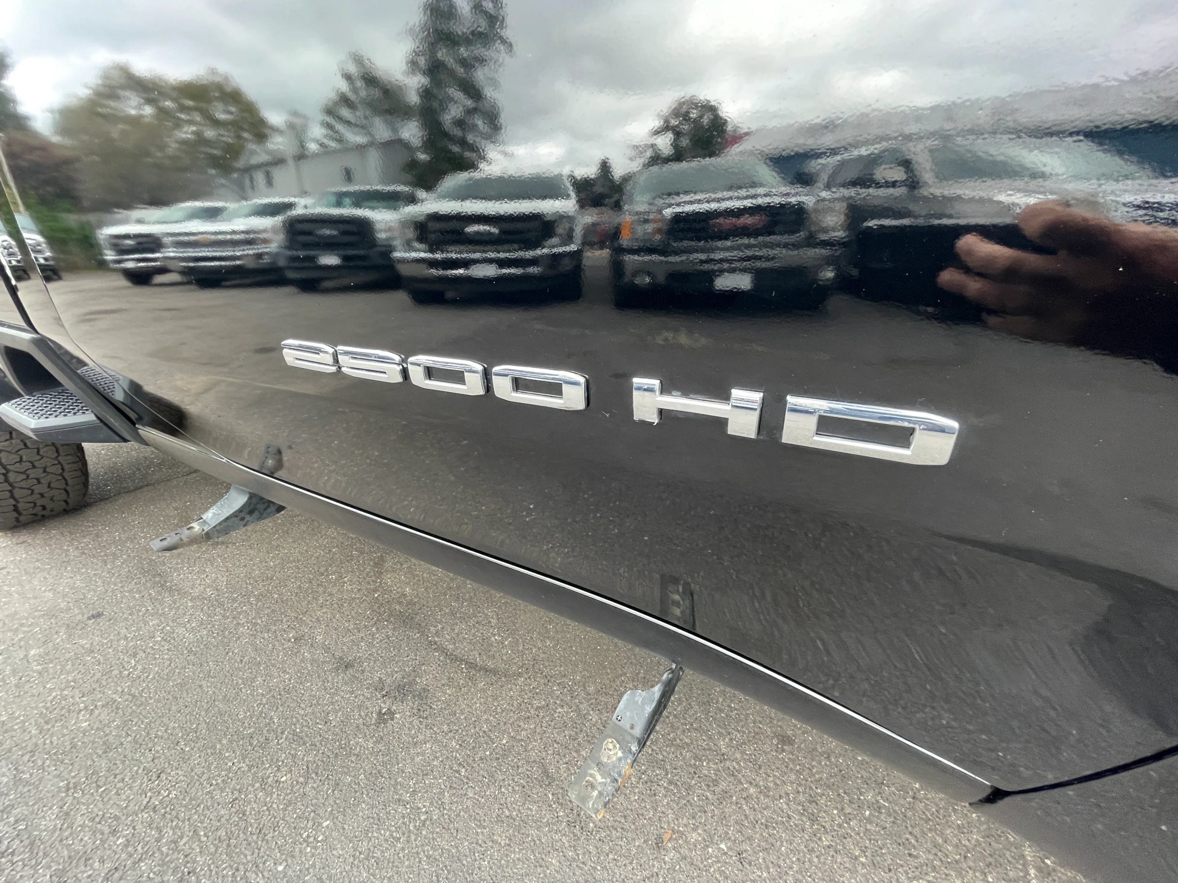 Used 2020 GMC Sierra 2500 4x4 Regular Cab w/ Convenience Package image 30