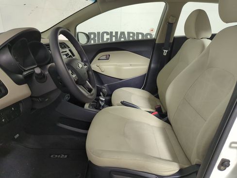 Used 2013 Kia Rio LX image 7
