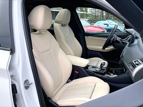 Certified 2024 BMW X3 sDrive30i w/ Premium Package image 9