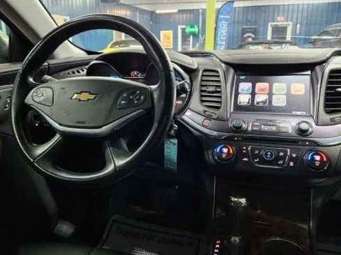 Used 2015 Chevrolet Impala LT w/ Convenience Package FWD image 37