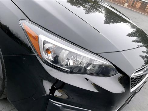 Used 2017 Subaru Impreza 2.0i Premium image 31