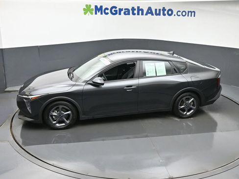 Used 2025 Kia K4 LXS image 19