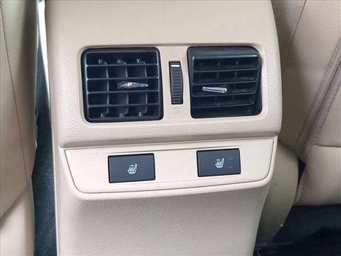 Used 2017 Subaru Outback 2.5i Limited image 26