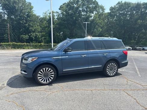 Used 2019 Lincoln Navigator Reserve w/ Cargo Package AWD/4WD image 7