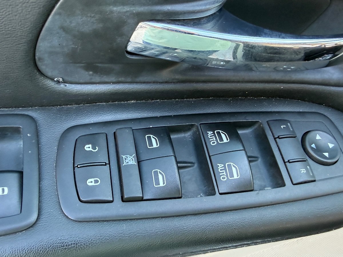 Used 2017 Dodge Grand Caravan SE w/ Power Window Group FWD image 21