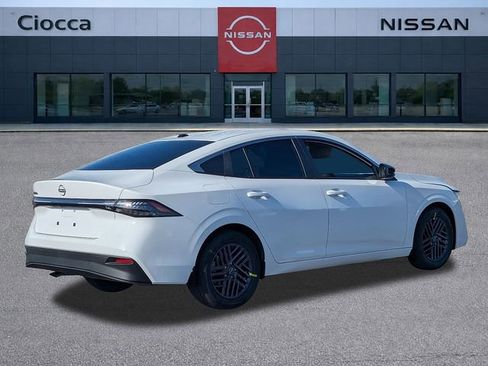 New 2026 Nissan Sentra SV w/ SV Convenience Package FWD image 5