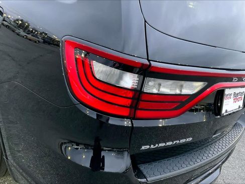 Used 2024 Dodge Durango GT image 27