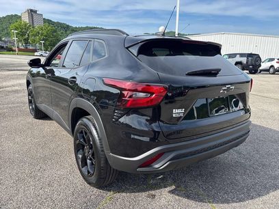 New 2026 Chevrolet Trax LT w/ Sunroof Package