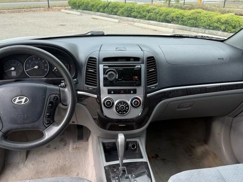 Used 2008 Hyundai Santa Fe GLS FWD image 14