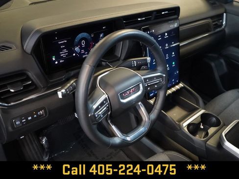 Used 2026 GMC Terrain Elevation FWD image 16
