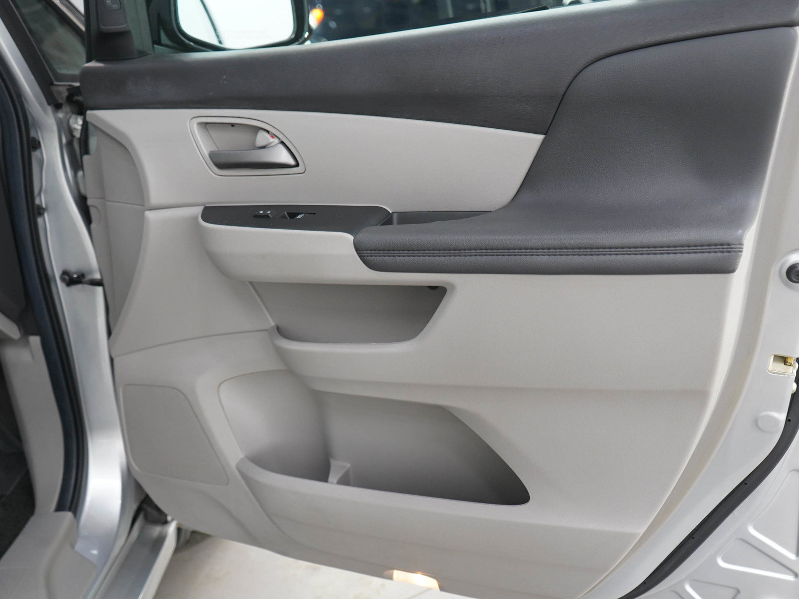 Used 2012 Honda Odyssey Touring image 11