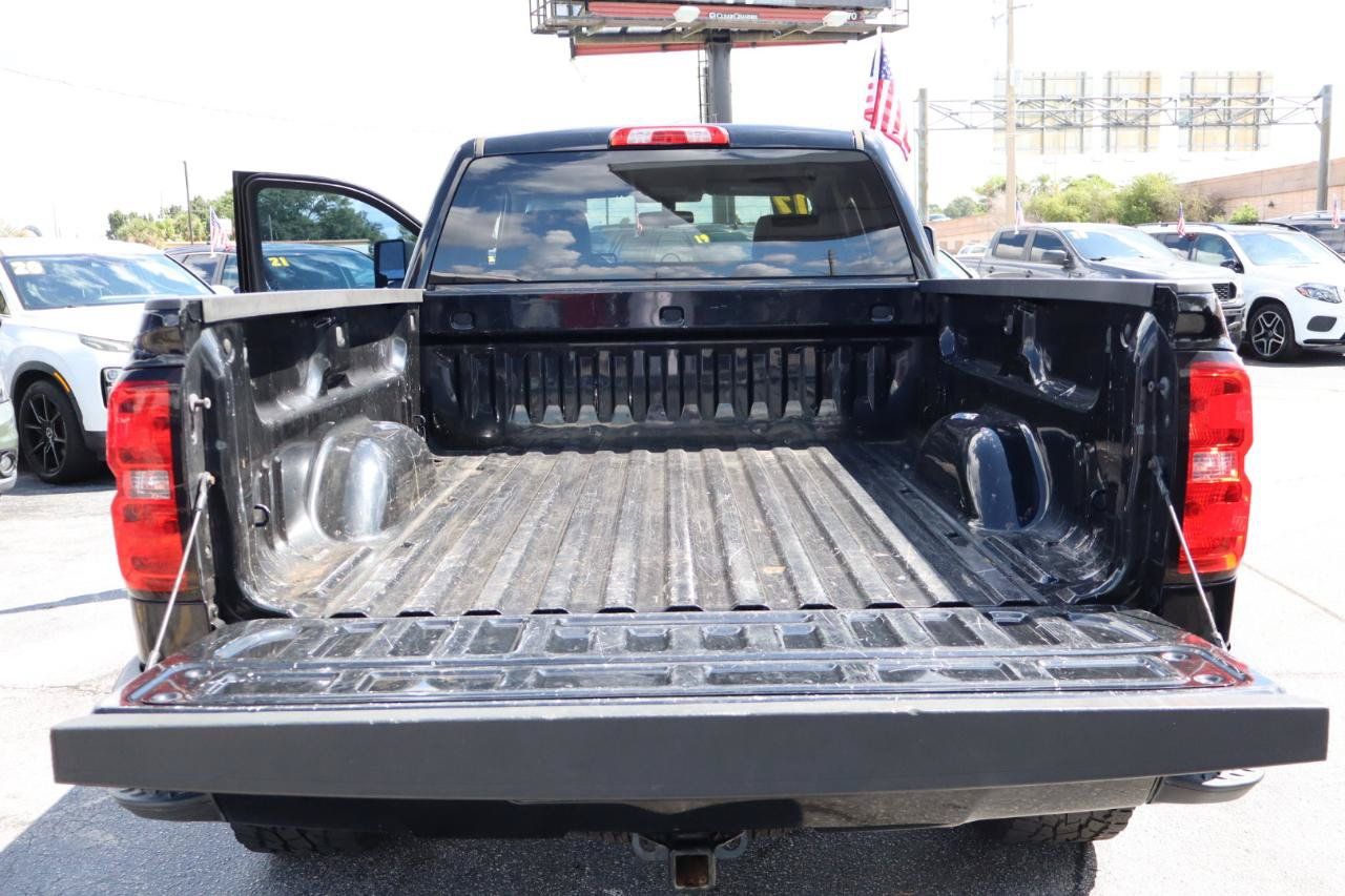 Used 2017 Chevrolet Silverado 1500 Custom w/ Custom Convenience Package RWD image 11