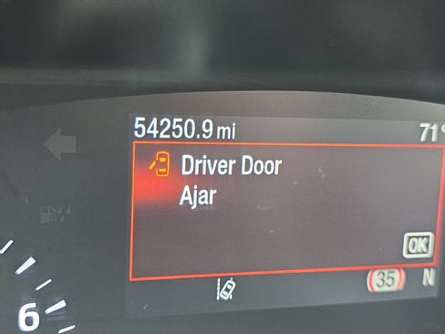 Certified 2021 Ford Escape SEL image 15