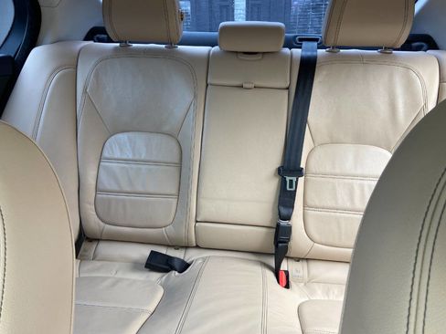 Used 2017 Jaguar XE Prestige image 20