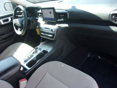 Used 2021 Ford Explorer 4WD image 11