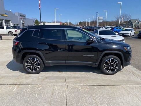 Used 2022 Jeep Compass Limited image 2