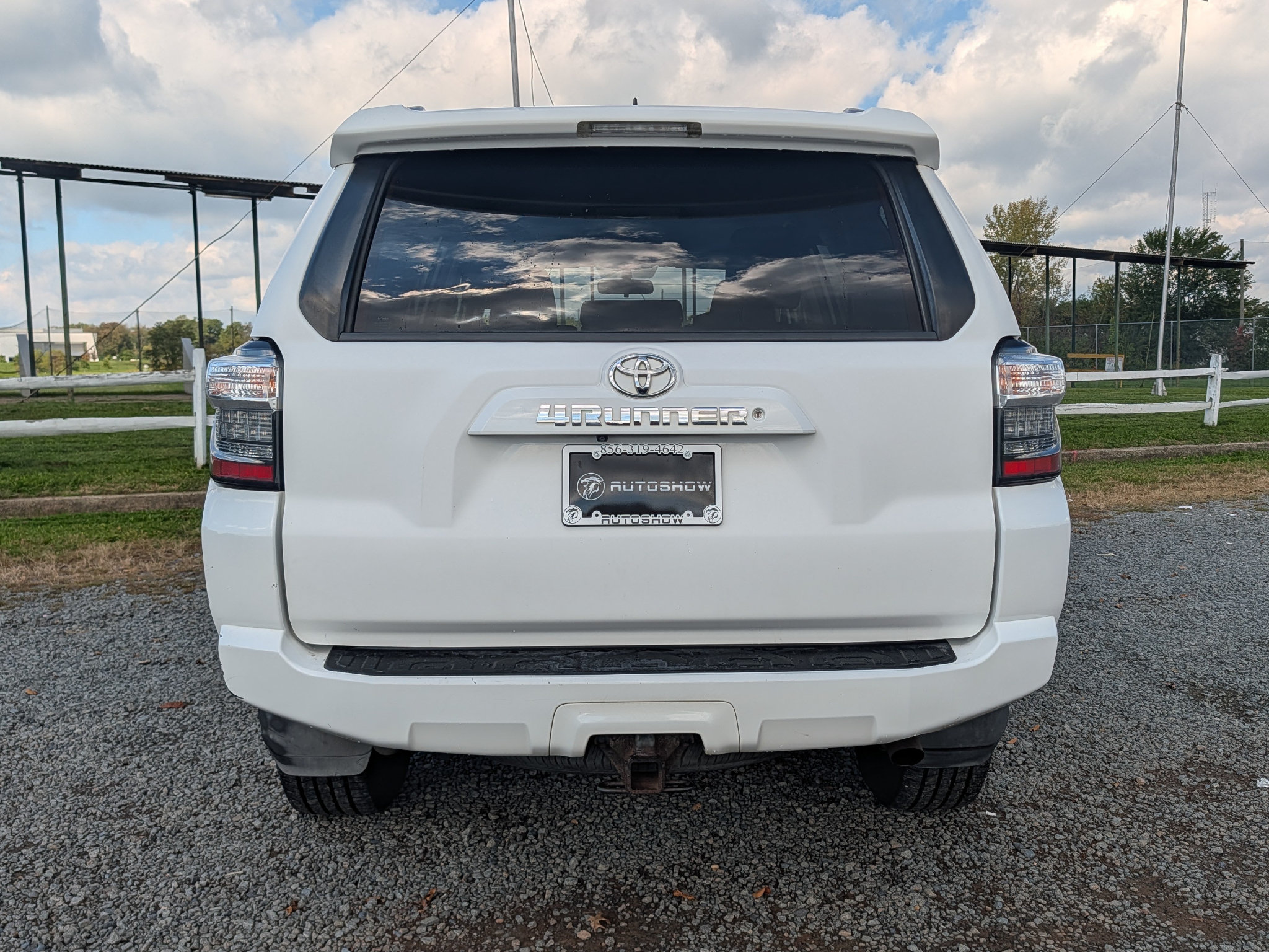 Used 2016 Toyota 4Runner SR5 AWD/4WD image 6
